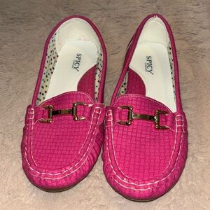 Size 10 • SPICY COMFORT